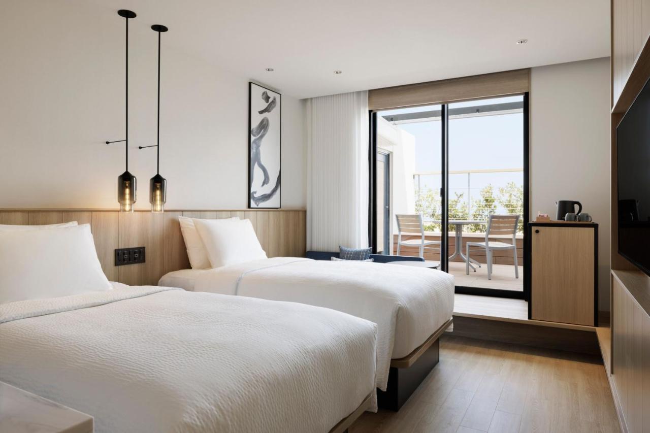 Fairfield By Marriott Hyogo Awaji Higashiura Otel Dış mekan fotoğraf